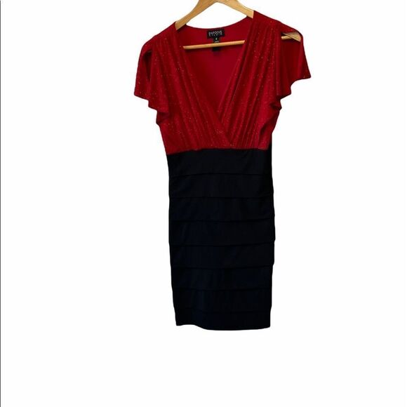 EN FOCUS STUDIO Red Sparkle Ruffle Stretch Dress 8 - Picture 1 of 9